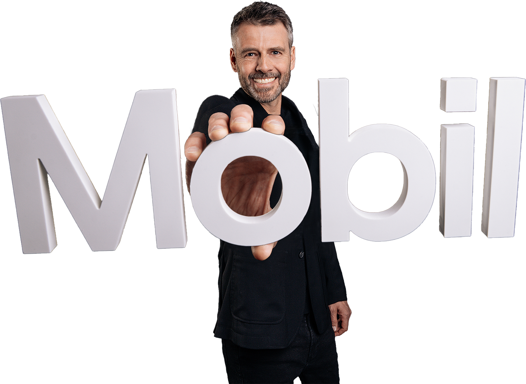 Mand der holder et skilt med teksten mobil